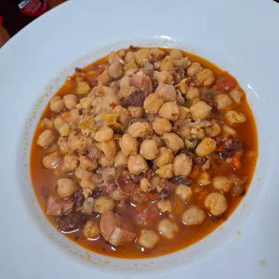 Garbanzas compuestas en Casa Mateo Restaurante