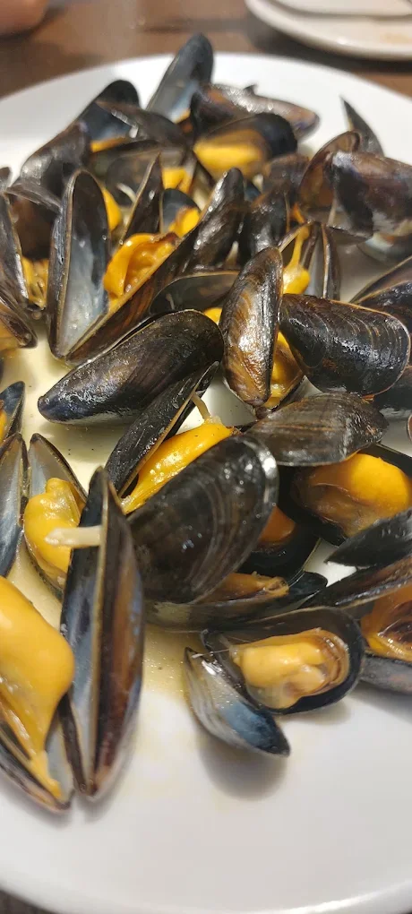 Mejillones salteados