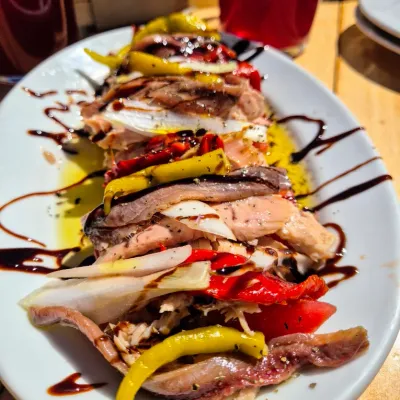 Anchoas en Txomin Taberna