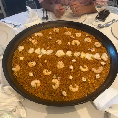 Arroz a banda en Restaurante Mediterráneo