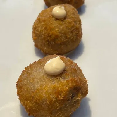 Croquetas en Bar FM