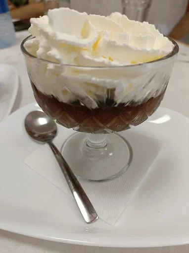 Mousse de chocolate en Asociación de vecinos “La Caldera”