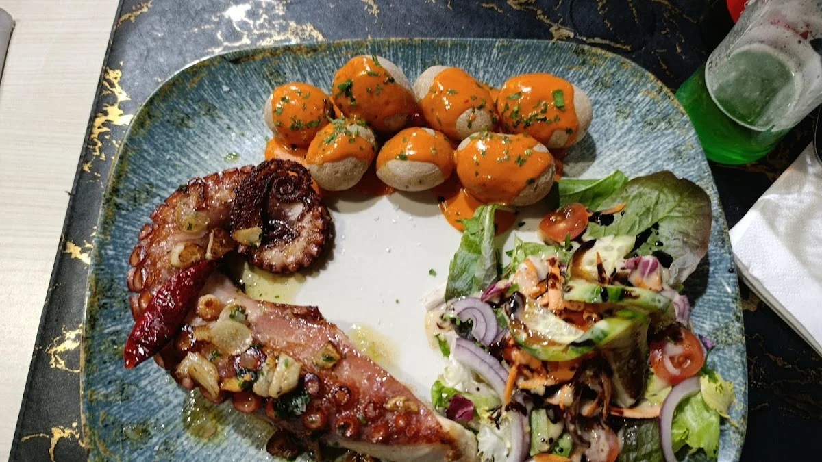 Tapas Bar Art 33 - 第 5 / 5 张照片