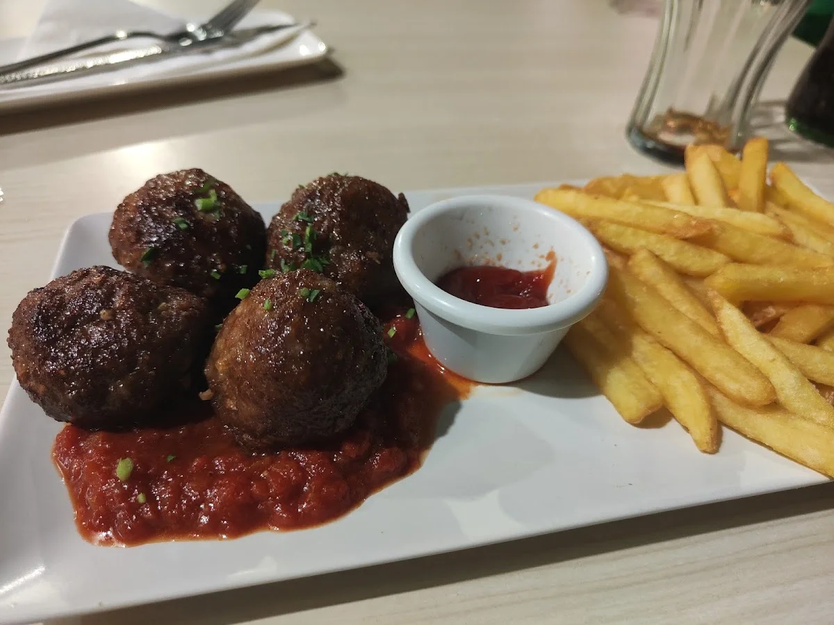 Tapas Bar Art 33 - 第 3 / 5 张照片