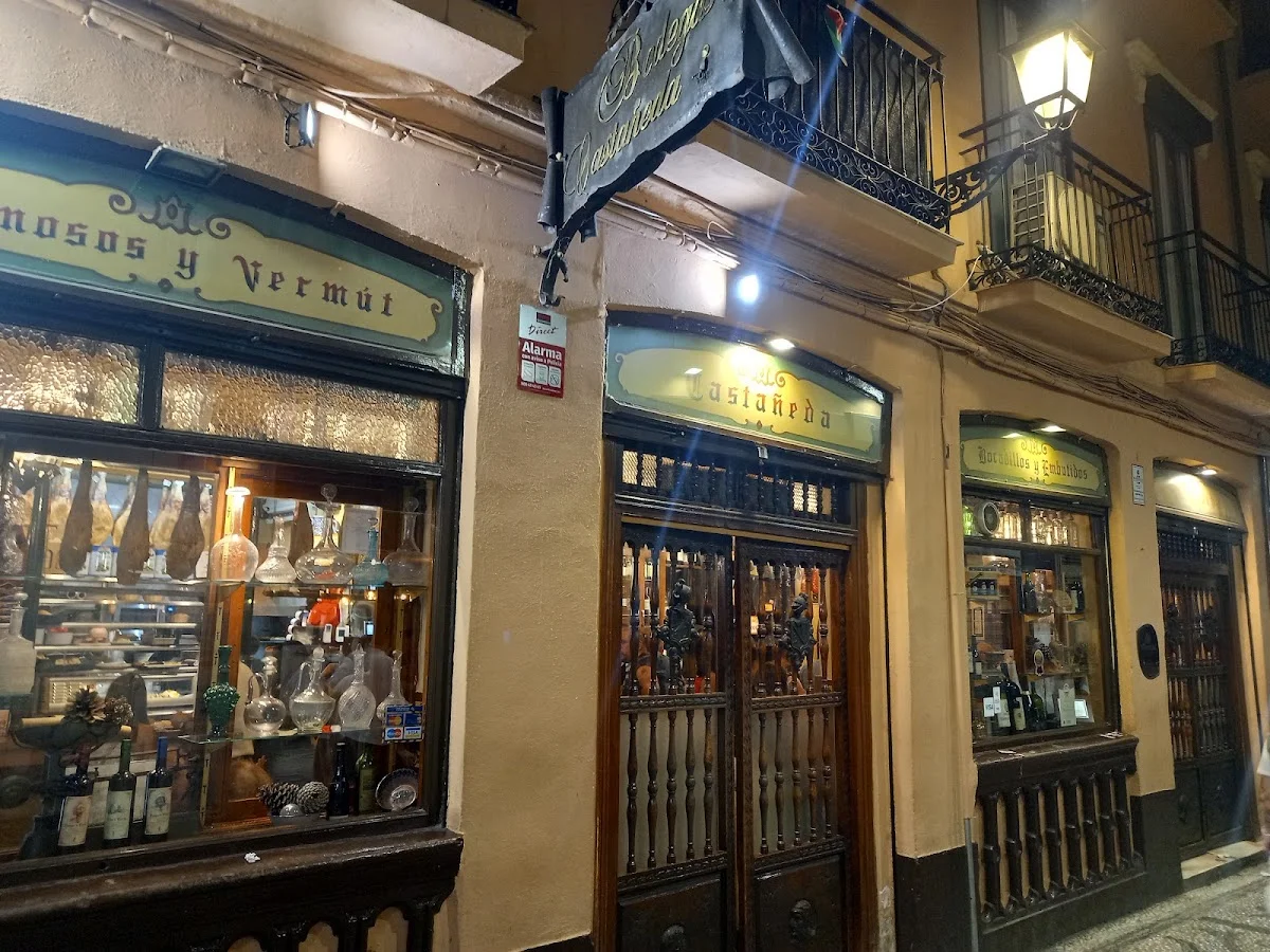 Bodegas Castañeda - foto 5 di 10