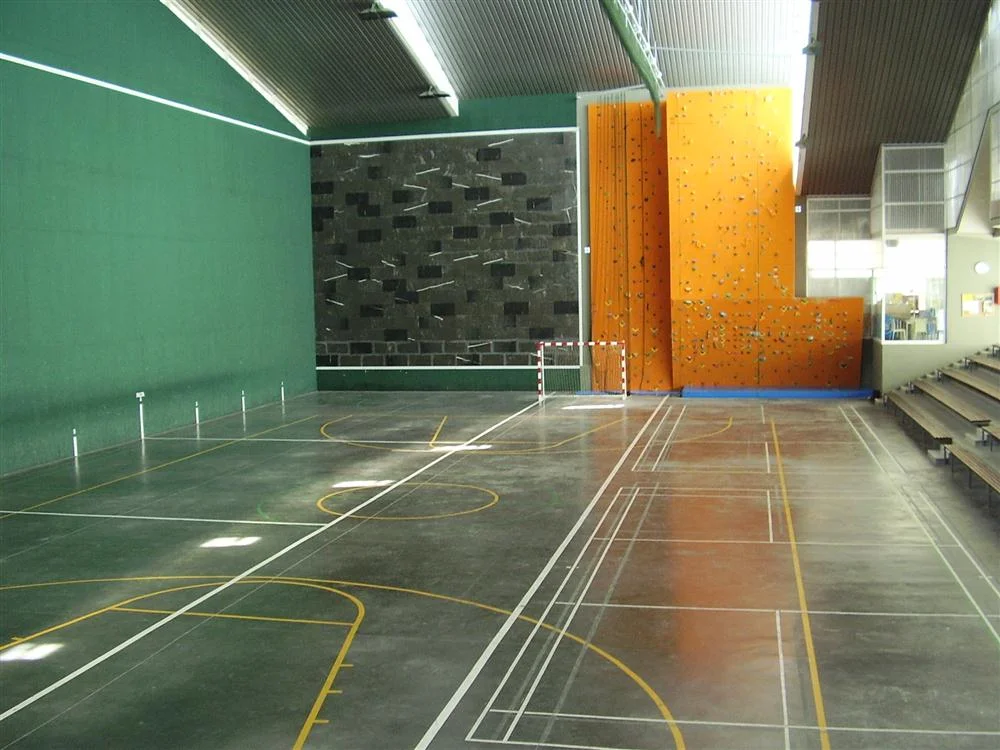 Complejo deportivo Landederra - 8/10 argazkia